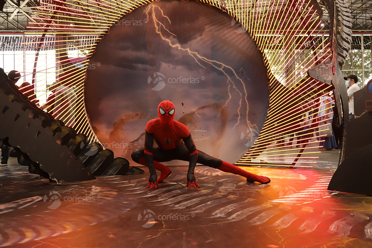 Cosplay y experiencias temáticas en Comic Con Colombia Plaza Mayor Medellín