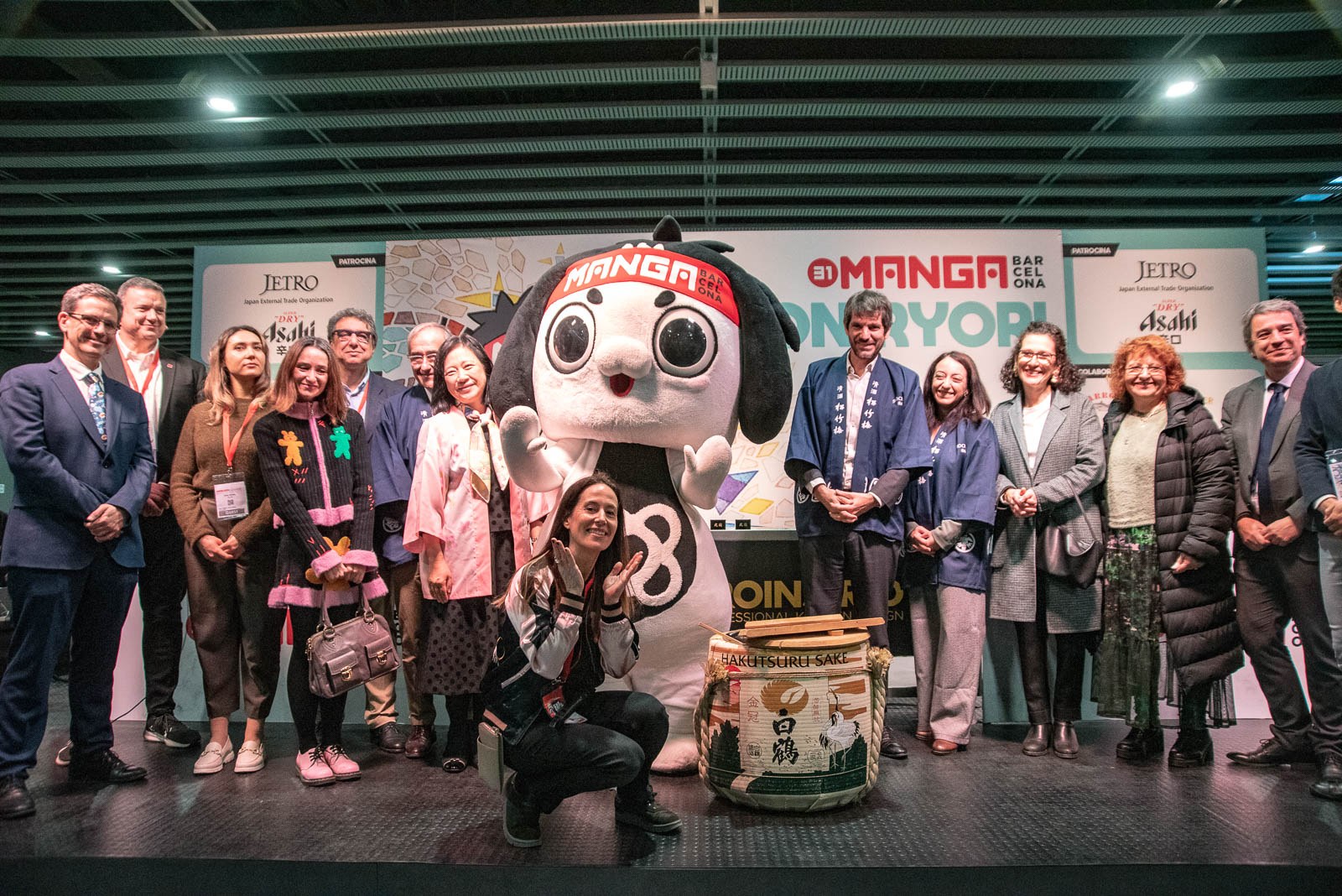 Inauguración del espacio Nihon Ryori con la mascota Onachan en Manga Barcelona