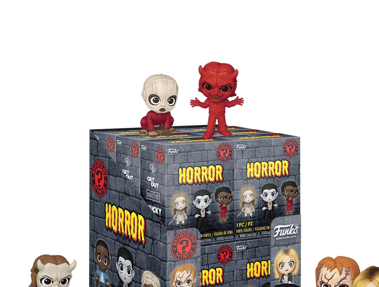 Mystery Minis Horror chase area con Pluto Us y figuras sobre display PDQ